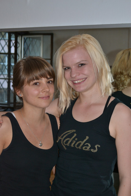 02 Sarah Koch und Theresa Sommer_JPG-1370717183