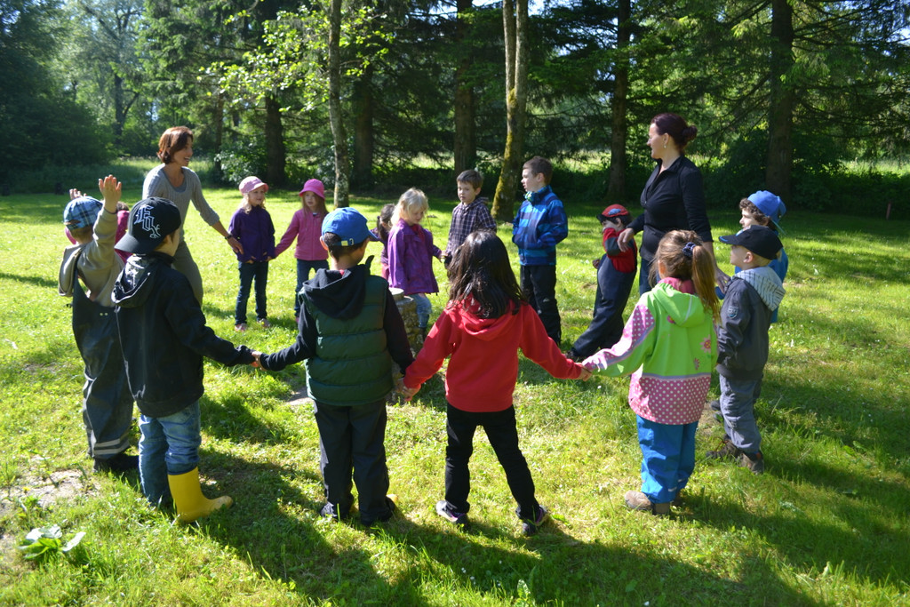 02 Morgenkreis im Witzy-Camp_JPG-1370717996