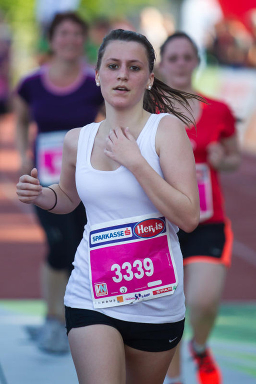 file6ag0bqoa3gg11f9p7gdi_jpg-1370776635