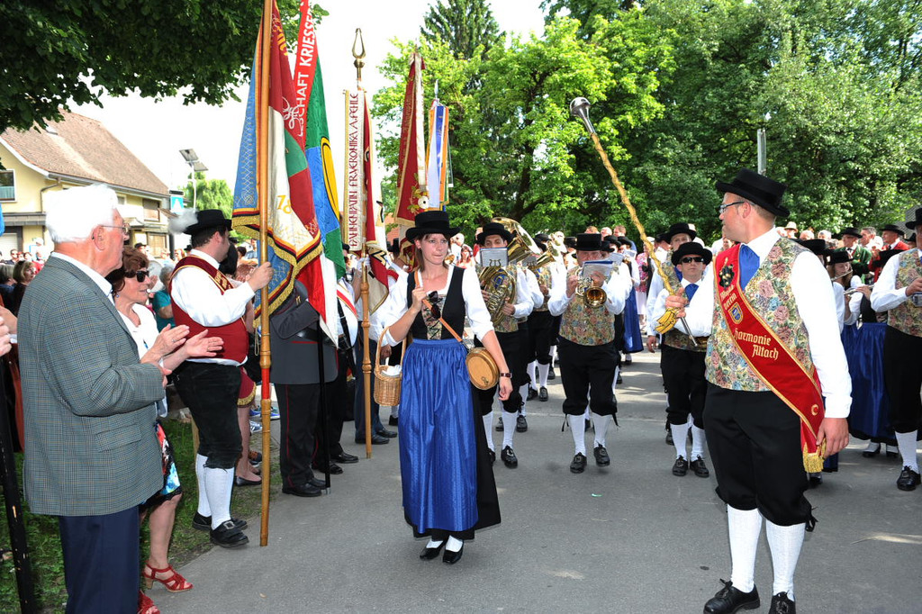 Fahnenweihe HH 087.JPG