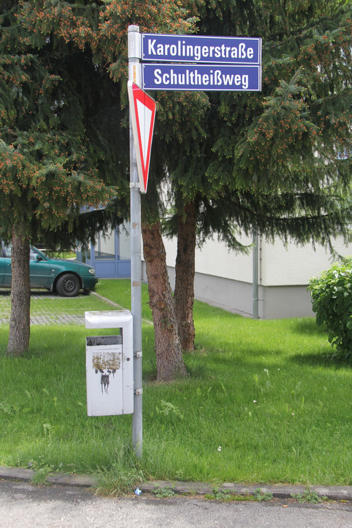 Karolingerstra__e_1_jpg-1370891606