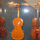 handgefertigte  Gitarren_jpg-1370891667