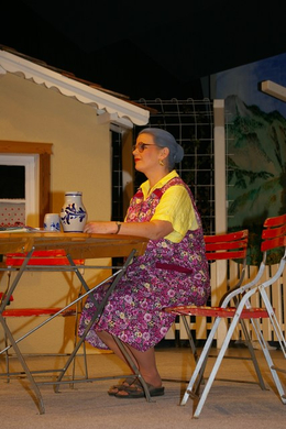 mini-bea_FraschtnerB__hne_Premiere_UnsereliebenNachbarn 007.jpg