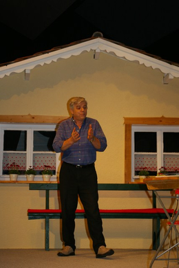 mini-bea_FraschtnerB__hne_Premiere_UnsereliebenNachbarn 008.jpg