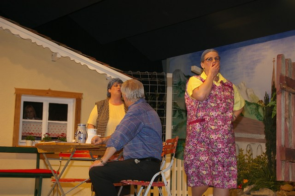 mini-bea_FraschtnerB__hne_Premiere_UnsereliebenNachbarn 018.jpg