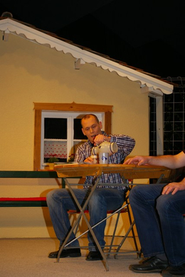 mini-bea_FraschtnerB__hne_Premiere_UnsereliebenNachbarn 027.jpg
