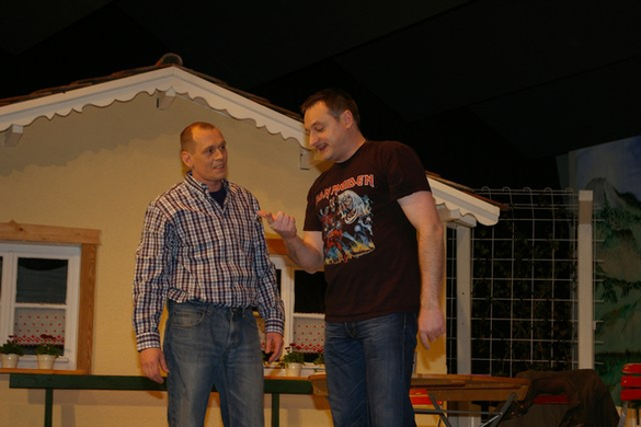mini-bea_FraschtnerB__hne_Premiere_UnsereliebenNachbarn 030.jpg