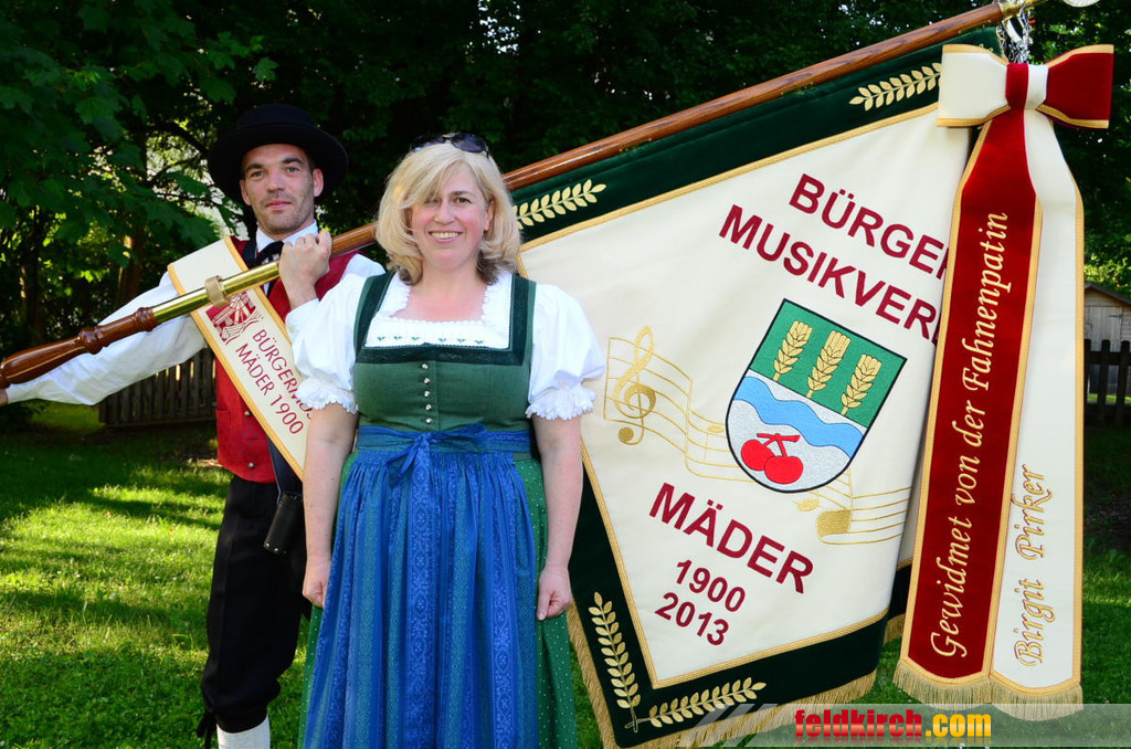 Fahnenweihe HBR 120.JPG