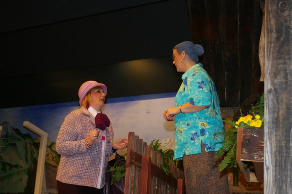 mini-bea_FraschtnerB__hne_Premiere_UnsereliebenNachbarn 036.jpg