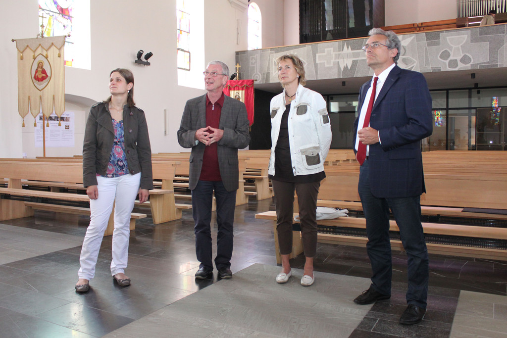 IMG_2090_jpg-1370965062