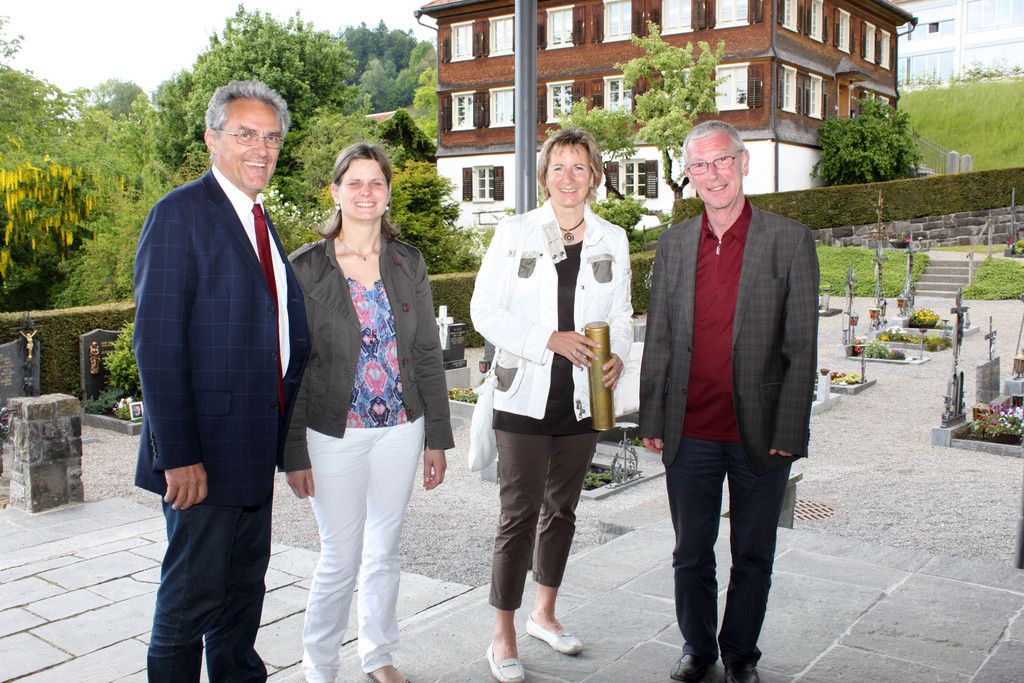 IMG_2110_jpg-1370965270