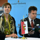Abkommen unterzeichnet, III