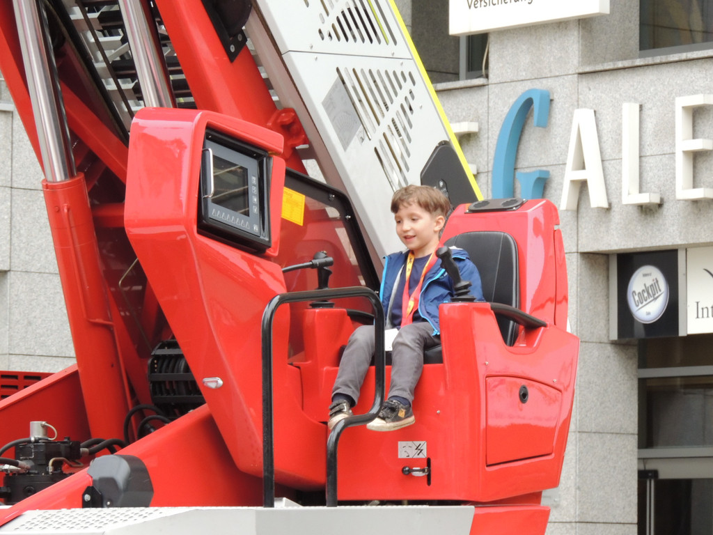 DSCN8030_JPG-1371300732