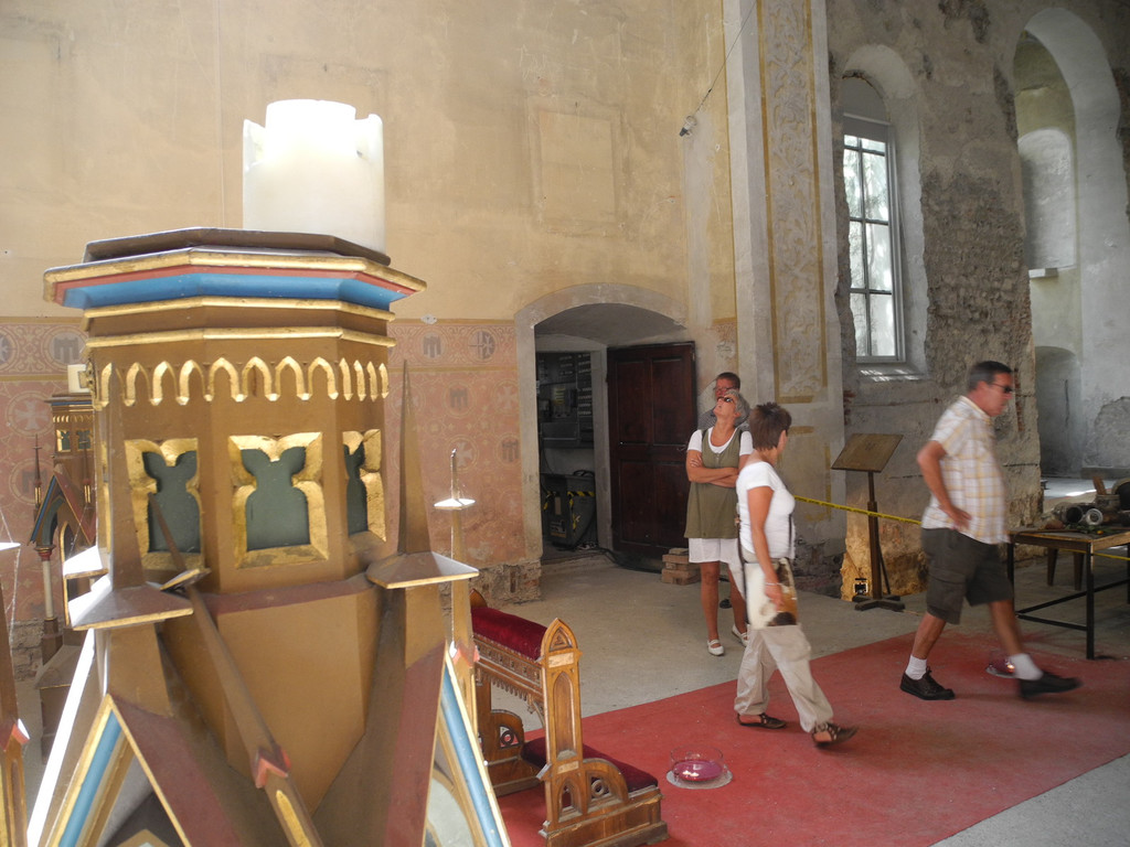00_JPG-1371373718