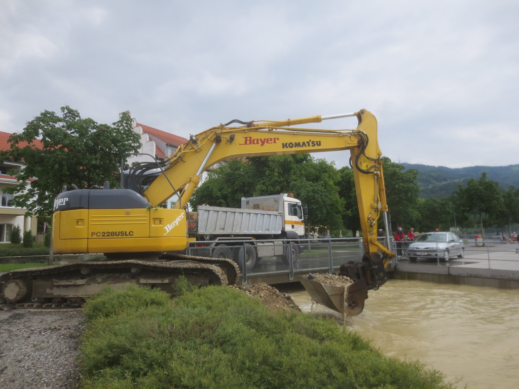 Dorfbachm__ndung Baggerarbeiten 2013 _17__jpg-1371390958