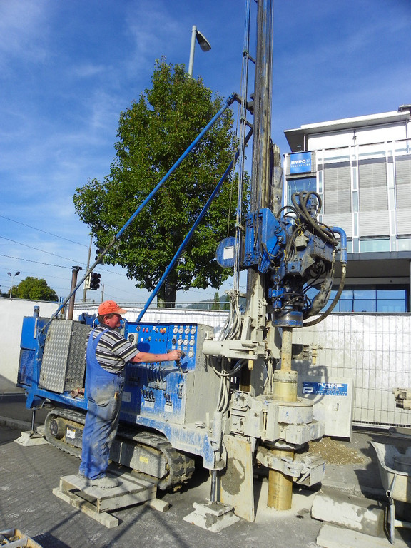 106_8159_jpg-1371503223