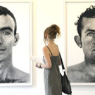 "Exposed" in der Galerie Ostlicht: Bryan Adams besuchte Eröffnung in Wien