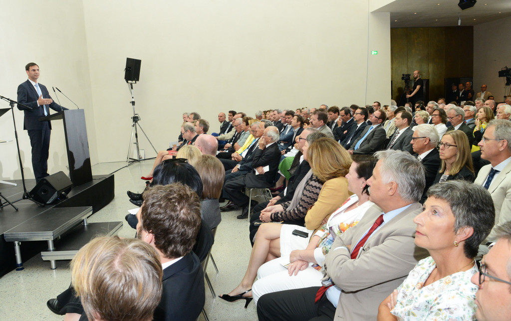 museumser__ffnung02_jpg-1371820459