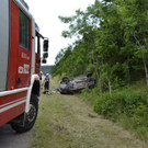 Fahrzeug überschlägt sich bei Unfall auf der A21 in Niederösterreich