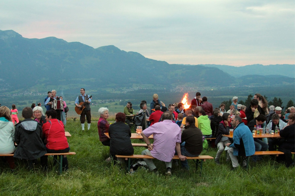 KOE_Sonnwendfeier Nofels 22_jpg-1371912226