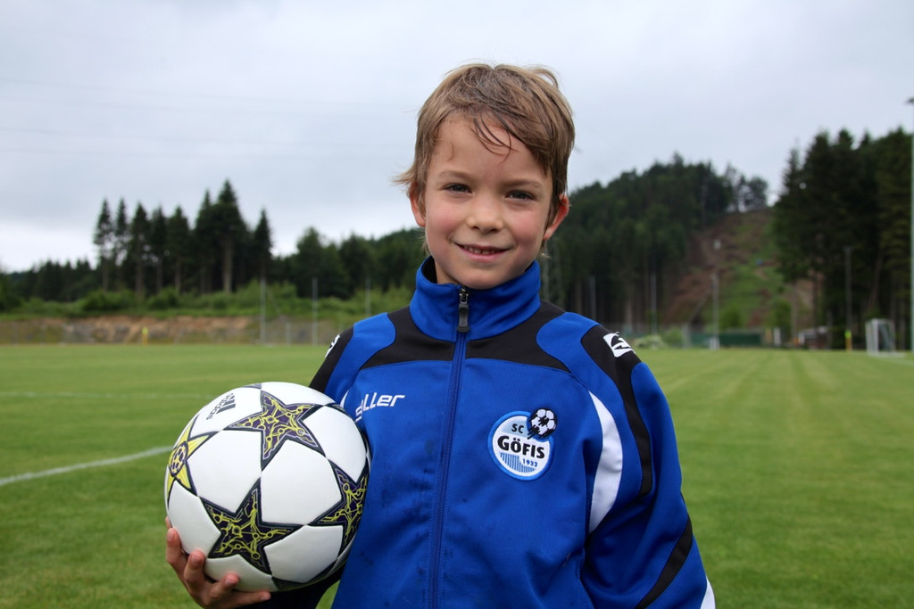 KOE_Sportplatzeroeffnung Goefis 2_jpg-1371930684