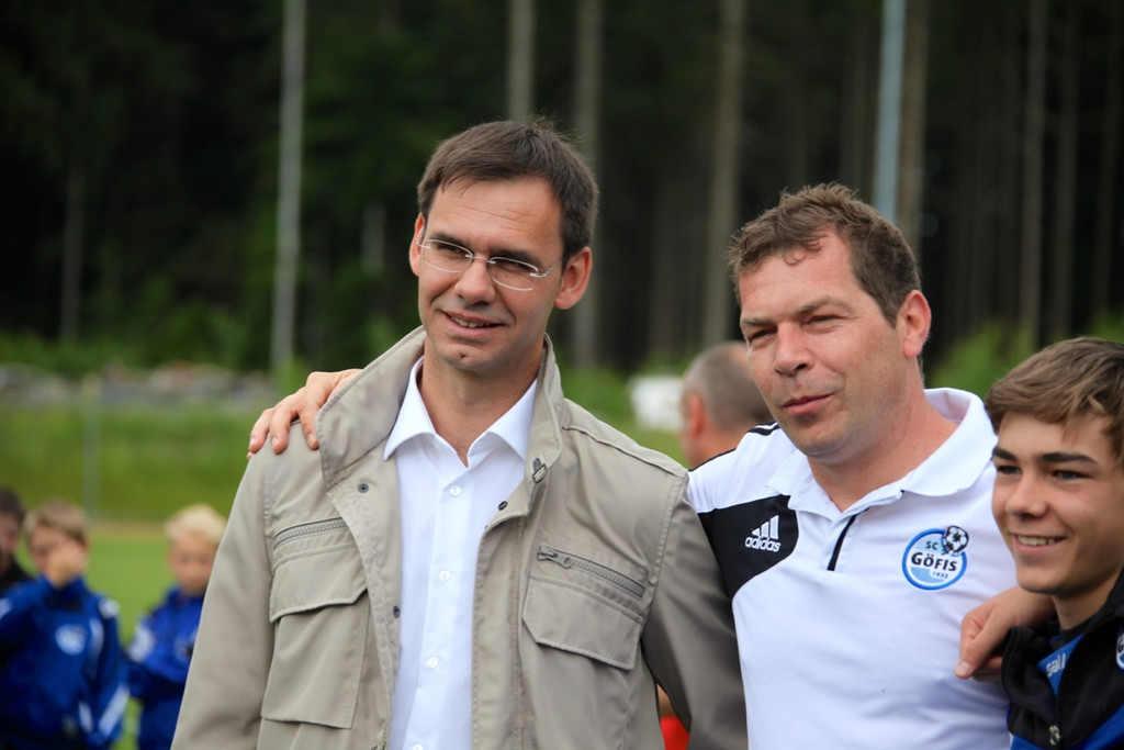 KOE_Sportplatzeroeffnung Goefis 12_jpg-1371930747