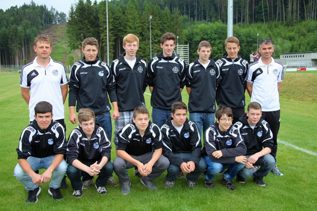 KOE_Sportplatzeroeffnung Goefis 13_jpg-1371930754