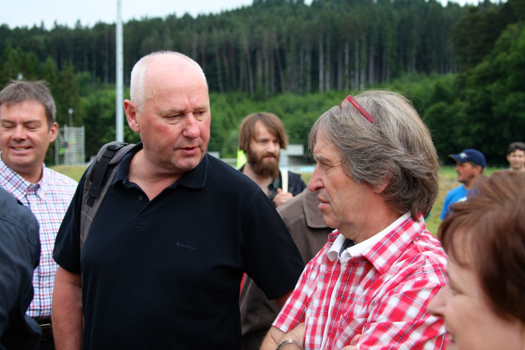 KOE_Sportplatzeroeffnung Goefis 15_jpg-1371930765