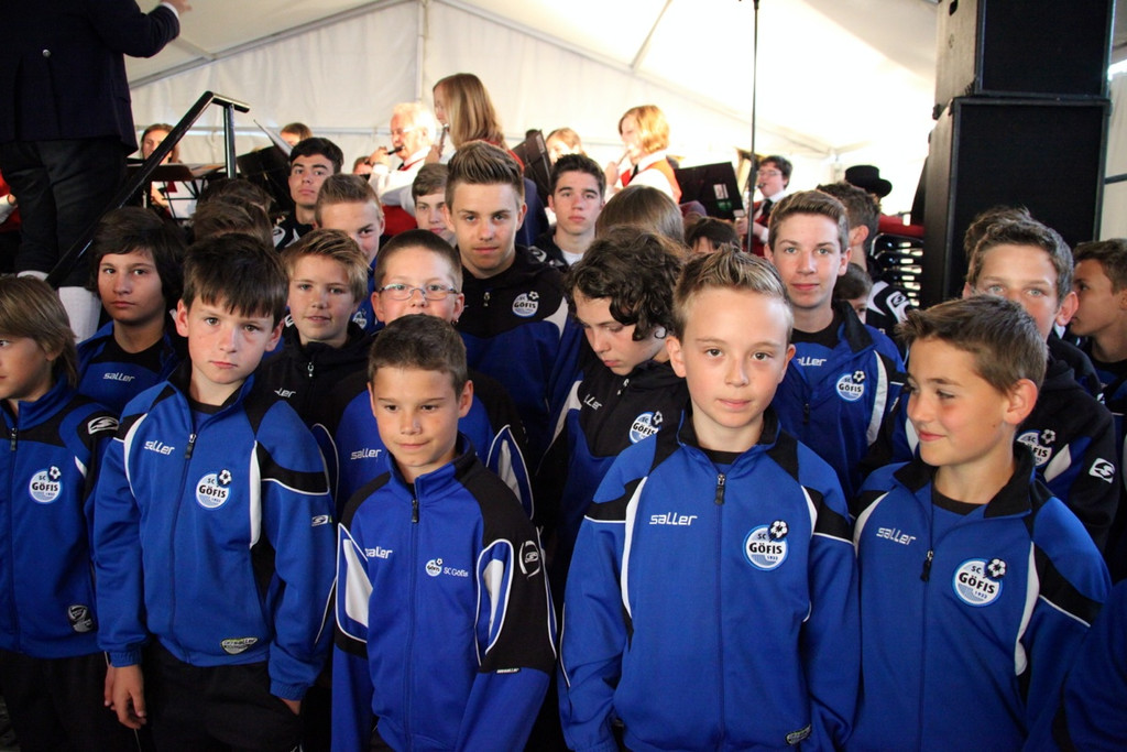 KOE_Sportplatzeroeffnung Goefis 18_jpg-1371930783