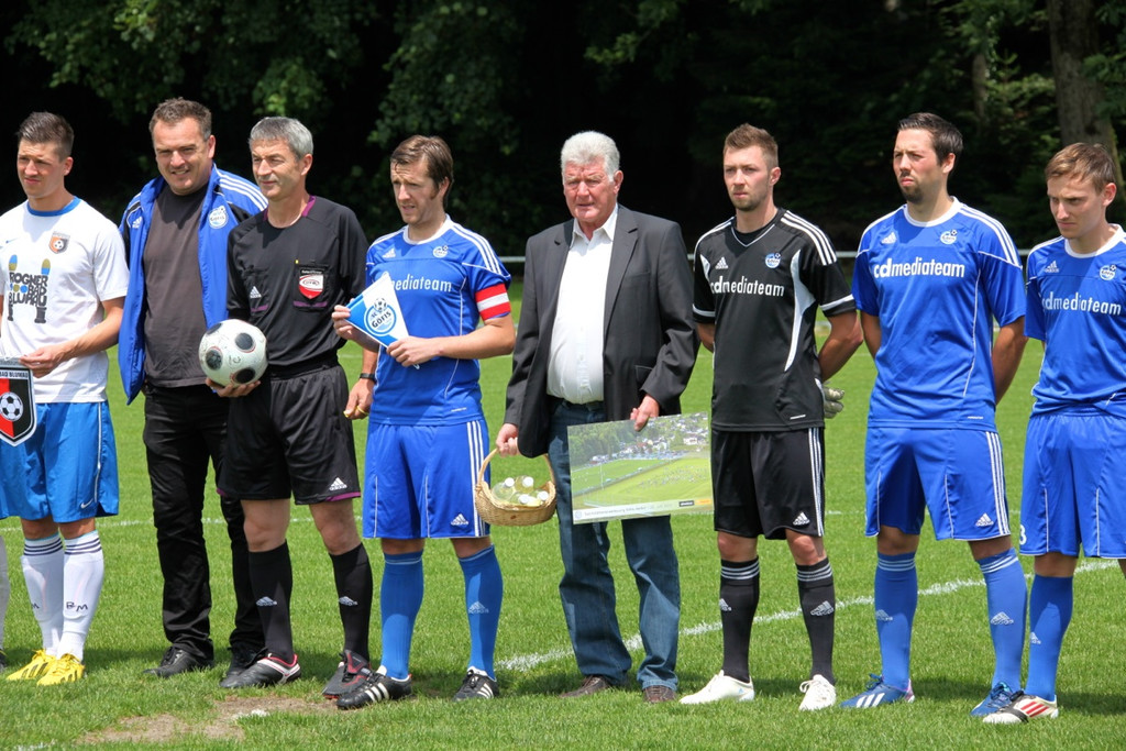 KOE_Sportplatzeroeffnung Goefis 43_jpg-1371930923
