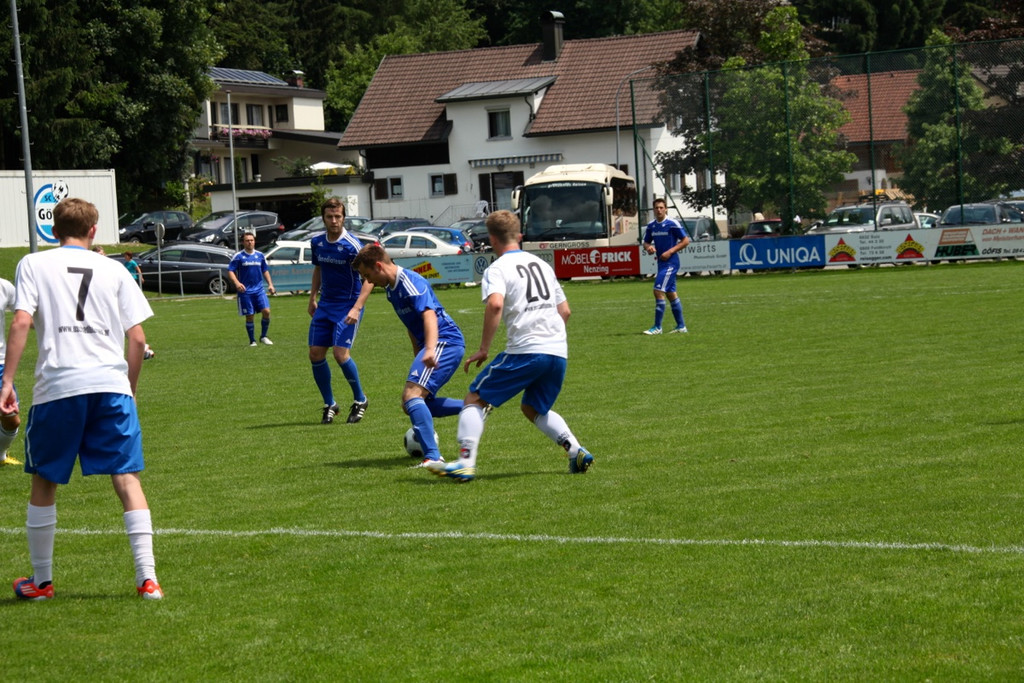 KOE_Sportplatzeroeffnung Goefis 53_jpg-1371930988