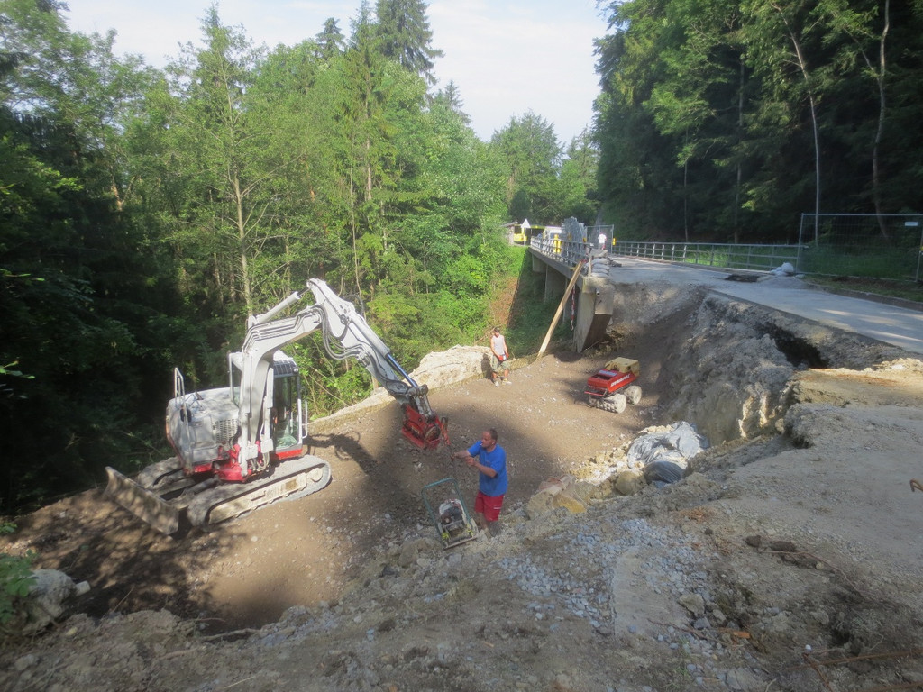 Eichenberger Stra__e L 11 Baufortschritt 2013 _15__jpg-1371975307
