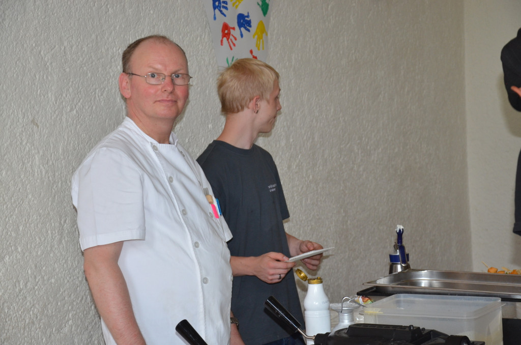 DSC_1990_JPG-1372068000