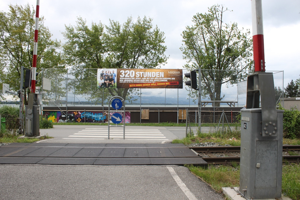 Bahn__bergang Strandbad 24-06-2013 _5__jpg-1372077637