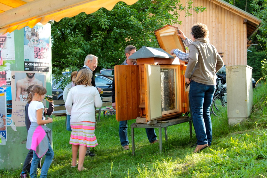 KOE_Ausstellung Stirbt der Bien 10_jpg-1372510052