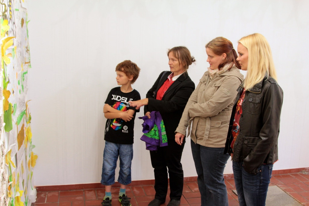 KOE_Ausstellung Stirbt der Bien 20_jpg-1372510105
