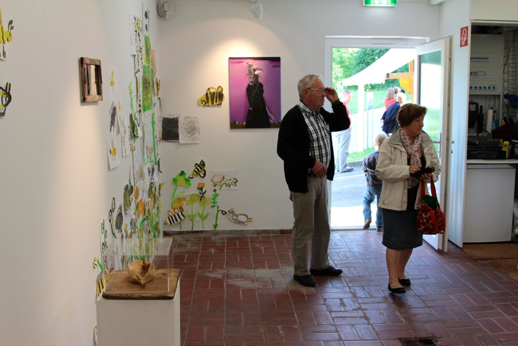KOE_Ausstellung Stirbt der Bien 27_jpg-1372510157