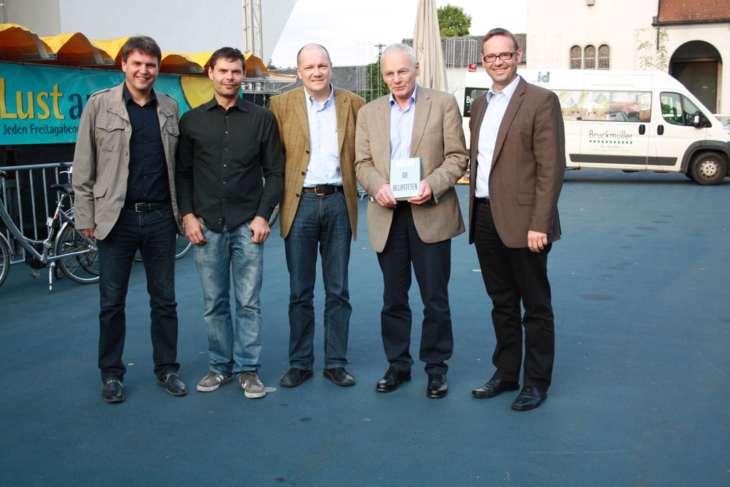 GRUPPE mit G__TZ ALY IMG_3004.JPG