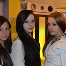 07 Janine Vergud _14__ Nadine Kogler _15_ und Jessica Steiner _15_ kommen regelm____ig ins Graf Hugo_JPG-1372532998