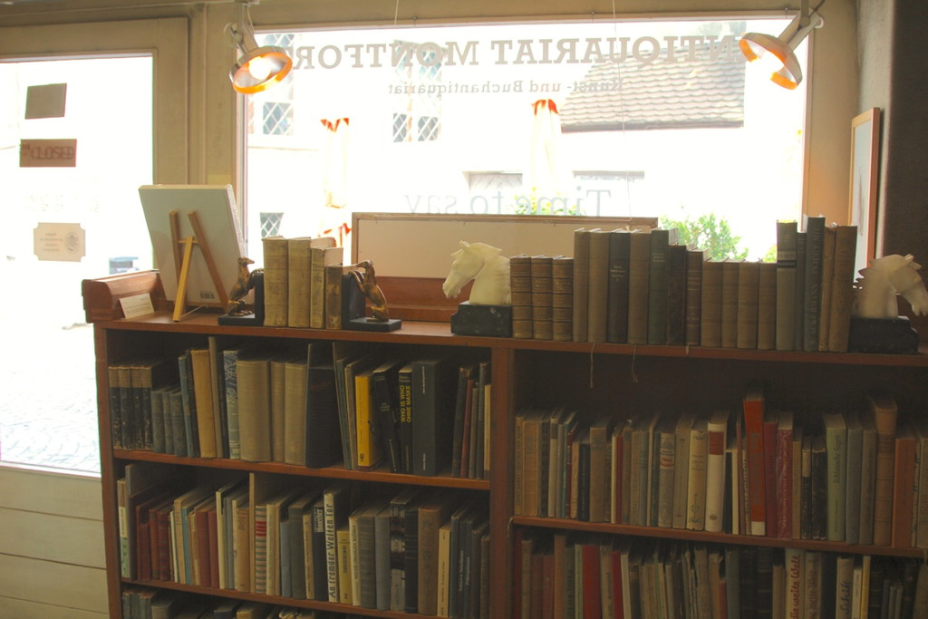 KOE_Antiquariat Montfort 7_jpg-1372577857