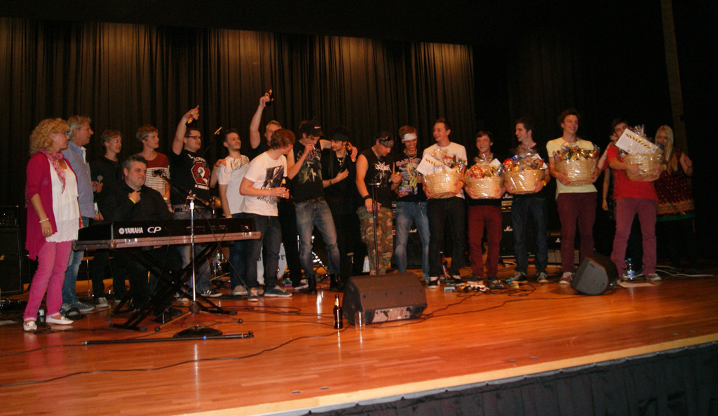 jury-bands02.jpg