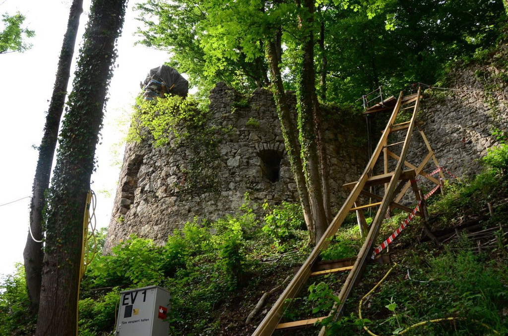 Ruine70.JPG