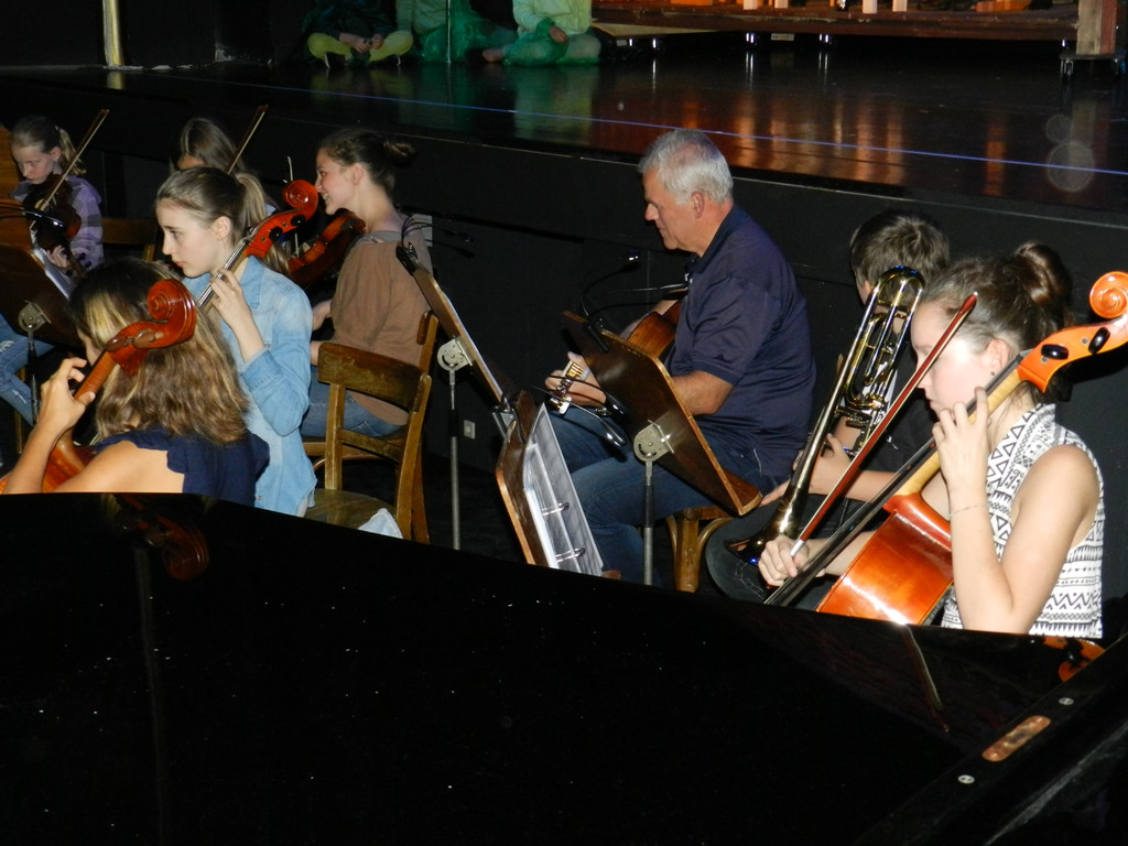 Kornmarkter__ffnunf 10_05_2013  Bremer Stadtmusikanten 061_jpg-1372691161