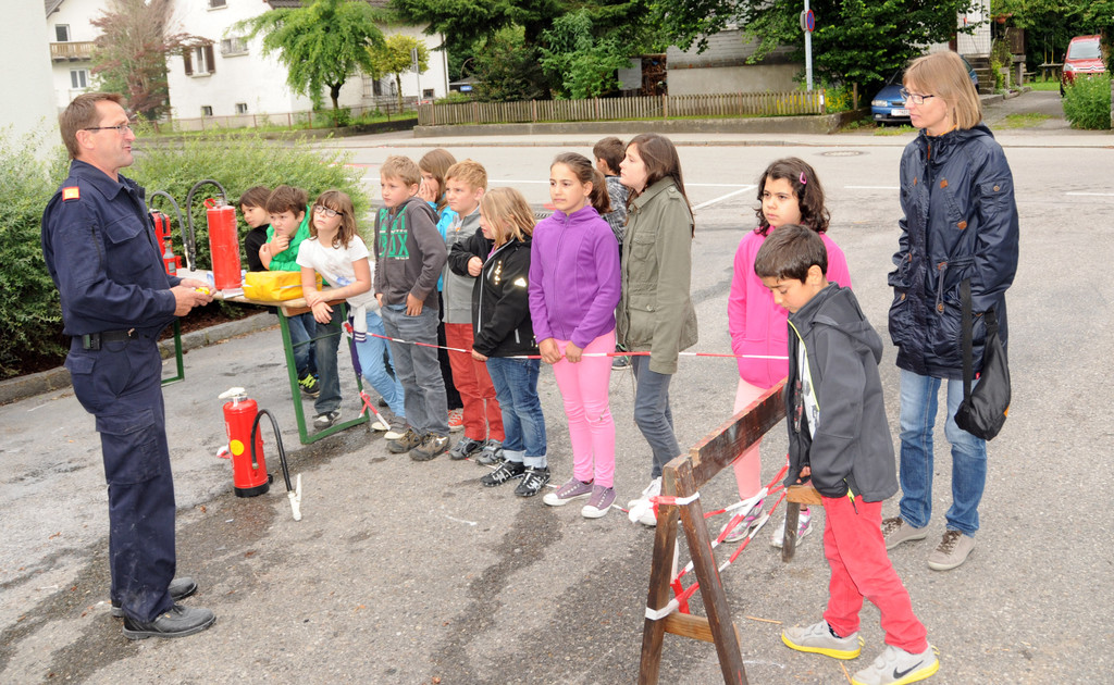Feuerwehrbesuch 27-06-2013 20_jpg-1372694388