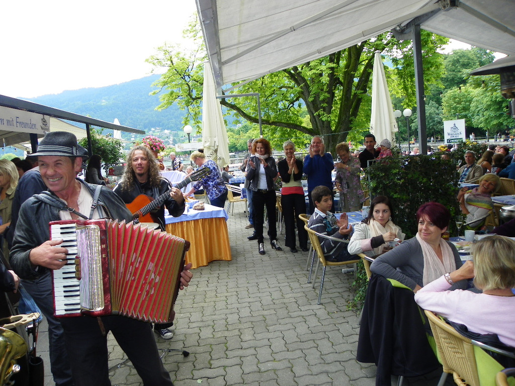 112_2464_JPG-1372699879