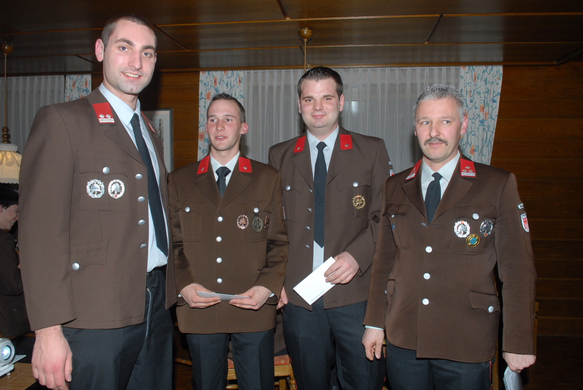 FeuerwehrMaeder013.jpg