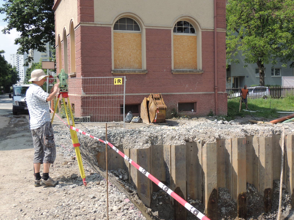 DSCN8998_JPG-1372984102