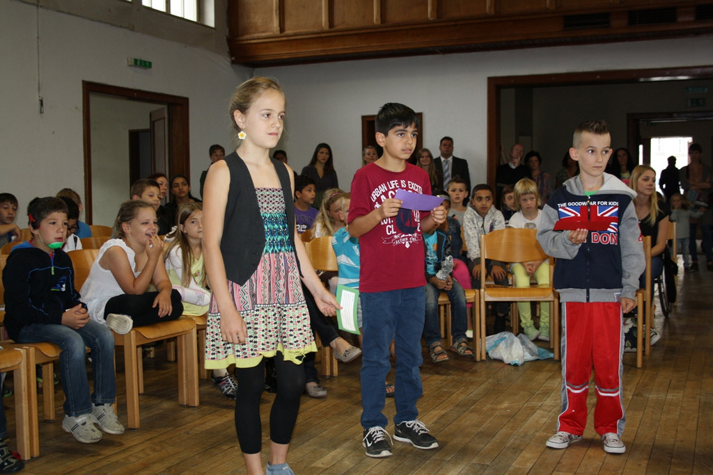 Interreligi__se Feier 2013 _5__jpg-1373093609