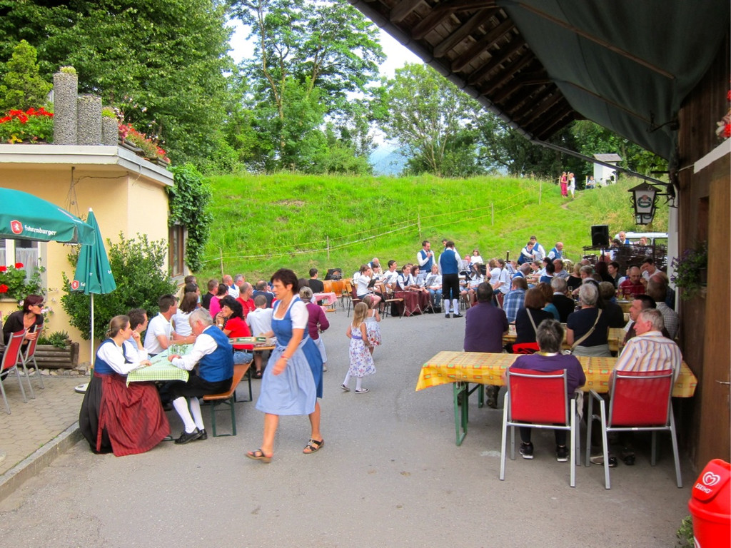 KOE_Daemmerschoppen Nofels 4_jpg-1373110468
