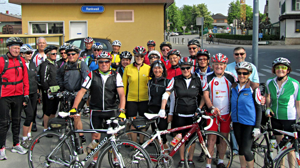 TEAM PER PEDALES Saisoner__ffnung 2 Touren zum Einradeln.jpg